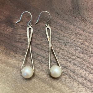 Silpada Pearl Earrings
